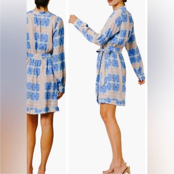 Chic Blue and Cream Wrap Mini Dress - Picture 2 of 6